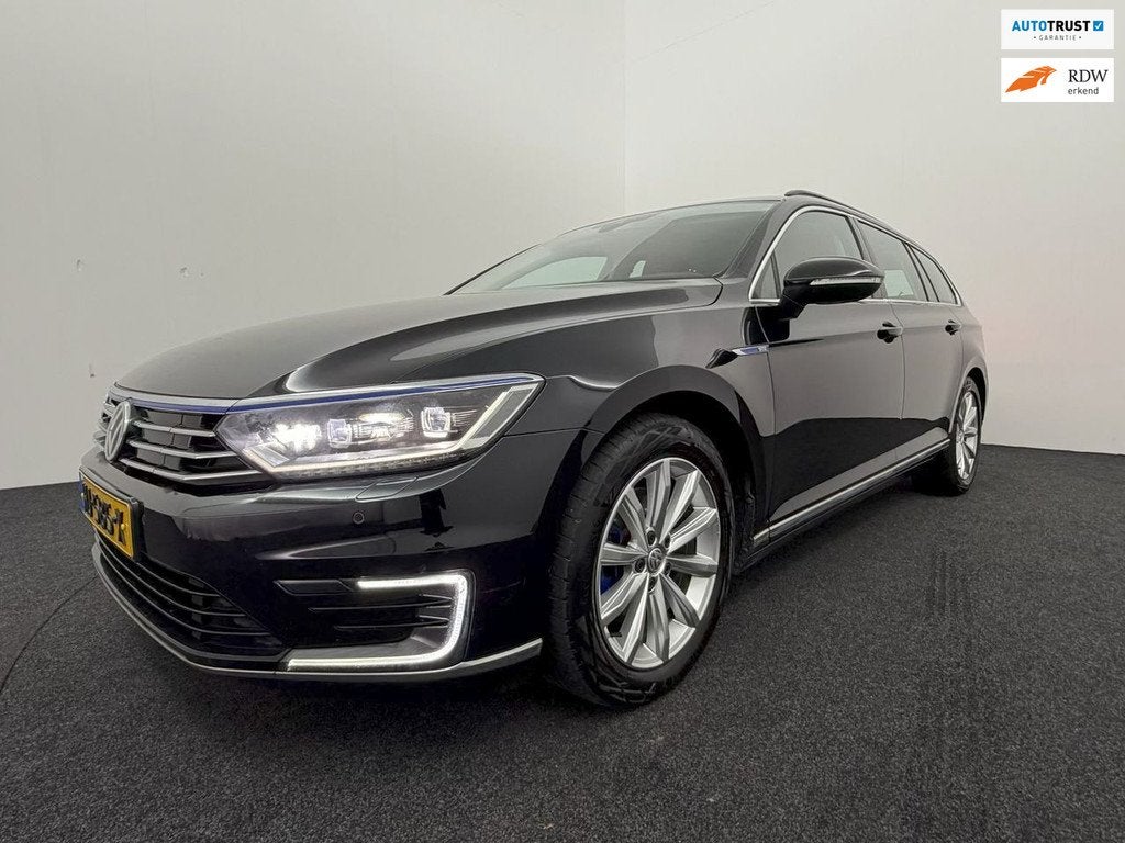 Volkswagen Passat Variant 1.4 TSI GTE Highline 40km Accubere, Auto's, Volkswagen, Gebruikt, Zwart, Hybride Elektrisch/Benzine