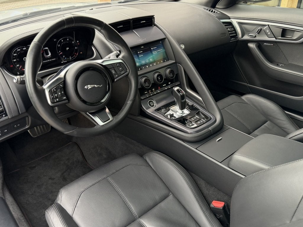 Jaguar F-Type P300 RWD R-Dynamic (bj 2021, automaat), Auto's, Automaat, 1588 kg, Euro 6, 4 cilinders