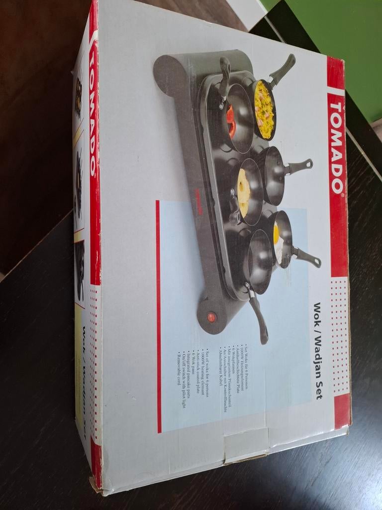 Tomado Wok/Wadjan Set - Nooit gebruikt!, Ophalen, Nieuw, Elektrisch, 5 kookzones of meer