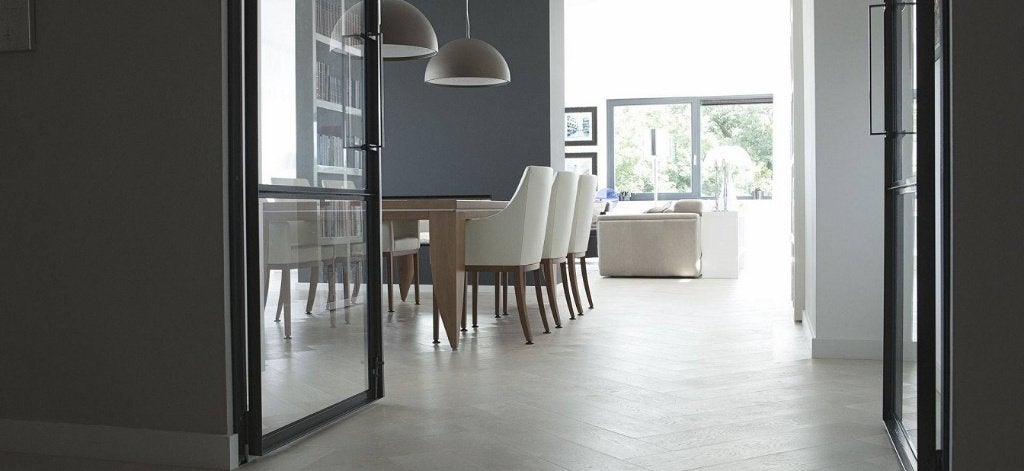 Visgraat click Laminaat Eiken gelakt wit 8mm dik €29,95m2, Visgraat Laminaat wit, Bruin, 75 m² of meer, Nieuw