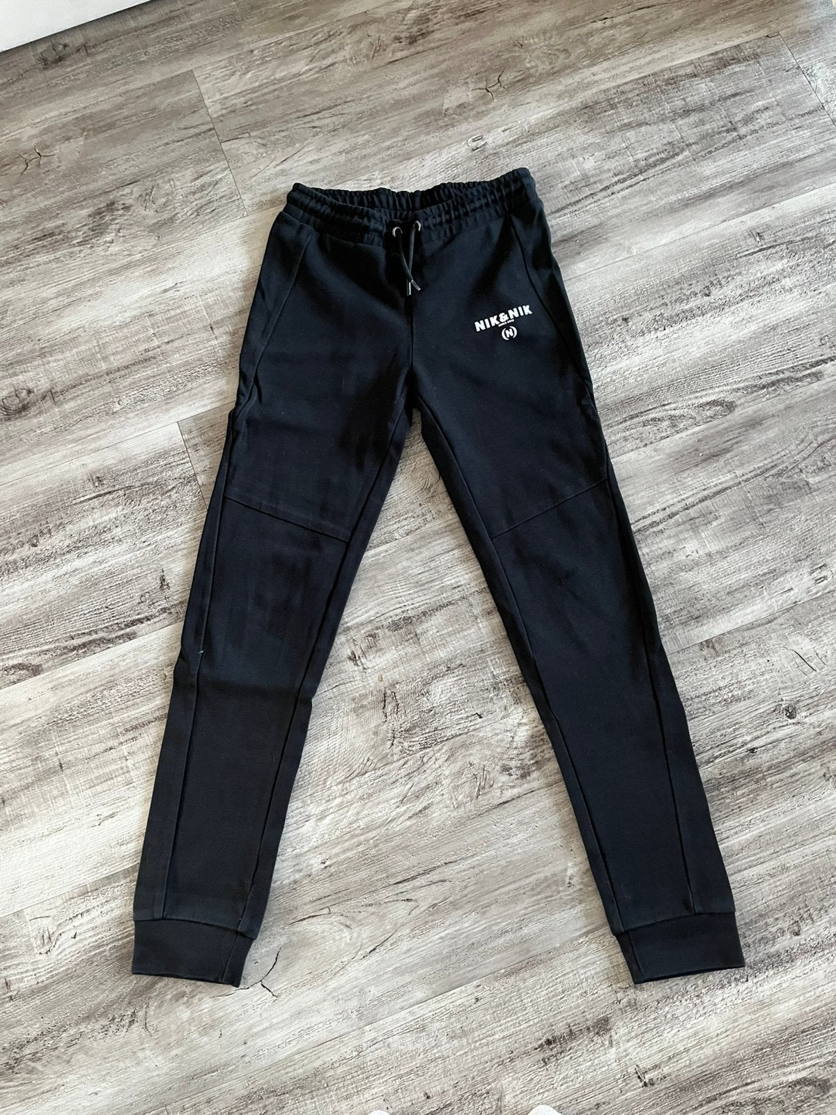 Nik en nik trainings broek maat 152, Ophalen of Verzenden, Zo goed als nieuw, Meisje, Broek