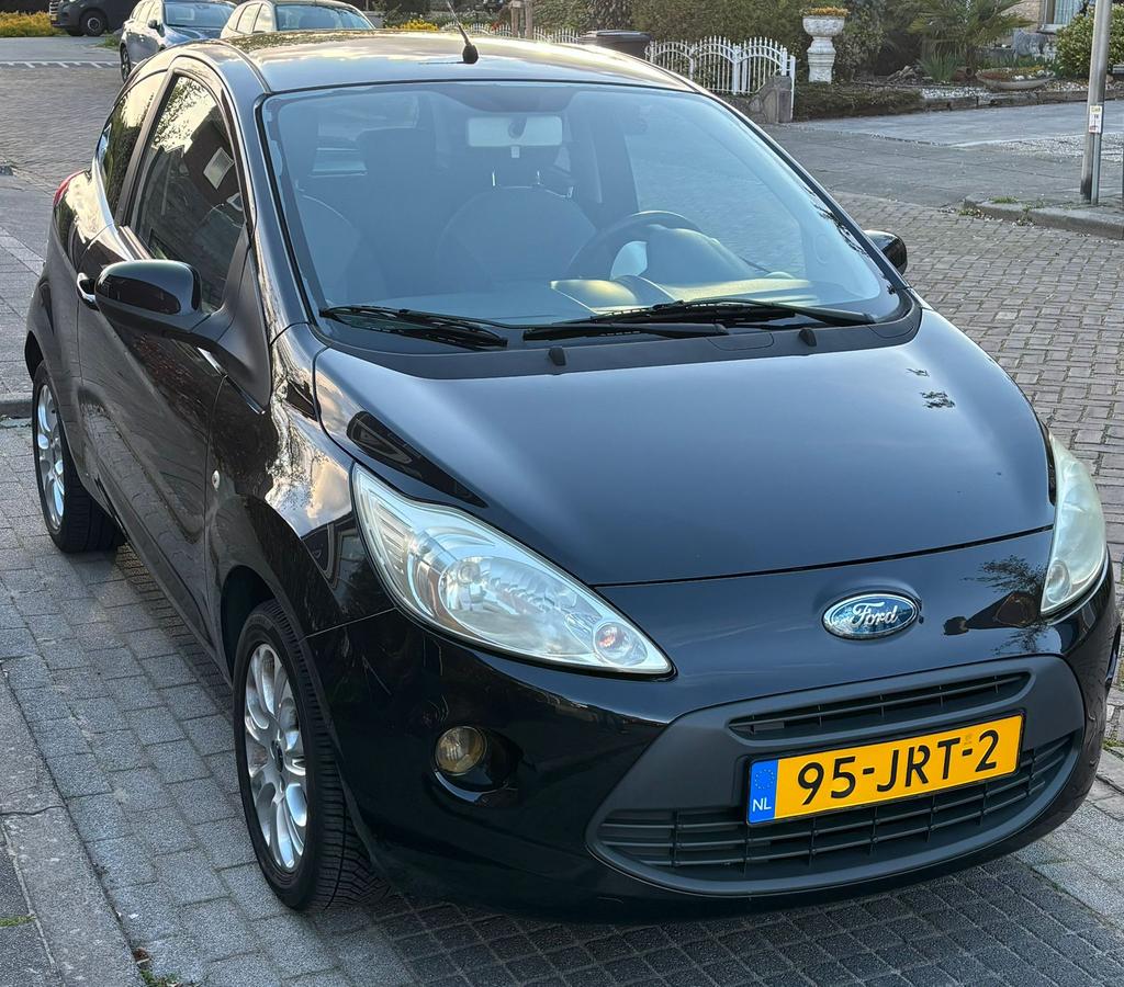 Ford Ka 1.2 51KW 2009 Zwart, Voorwielaandrijving, 1242 cc, 4 cilinders, 4 stoelen