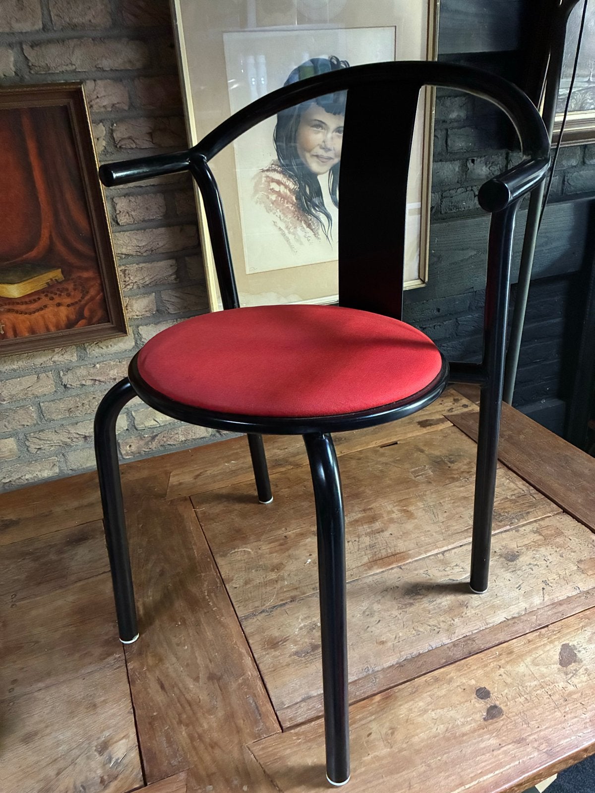 Set van 2 Vintage IKEA Maxmo stoelen - Zwart met rood, Huis en Inrichting, Ophalen, Gebruikt, Twee, Zwart
