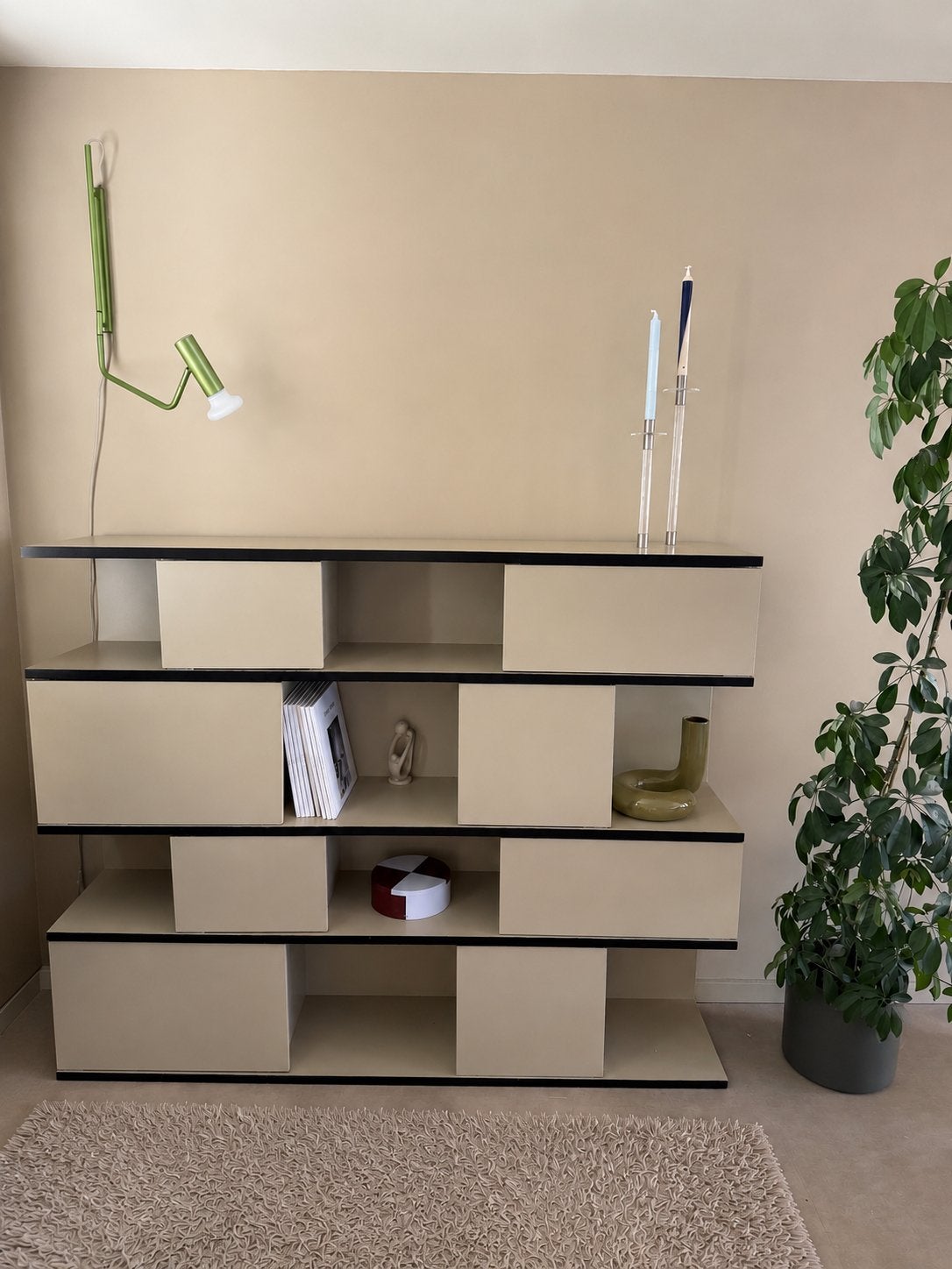 Made vakkenkast wandkast wandmeubel dressoir design, Huis en Inrichting, Kasten | Wandmeubels, Ophalen, Met deur(en), 100 tot 150 cm