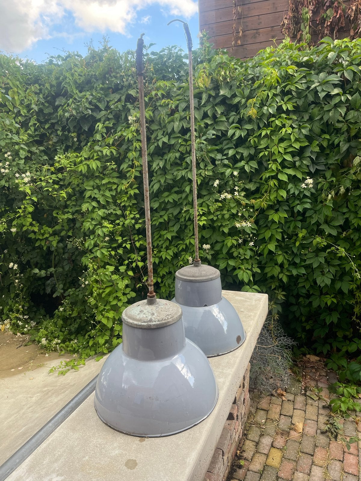 Set van 2 Vintage Industriële Hanglampen - Grijs Emaille, Ophalen