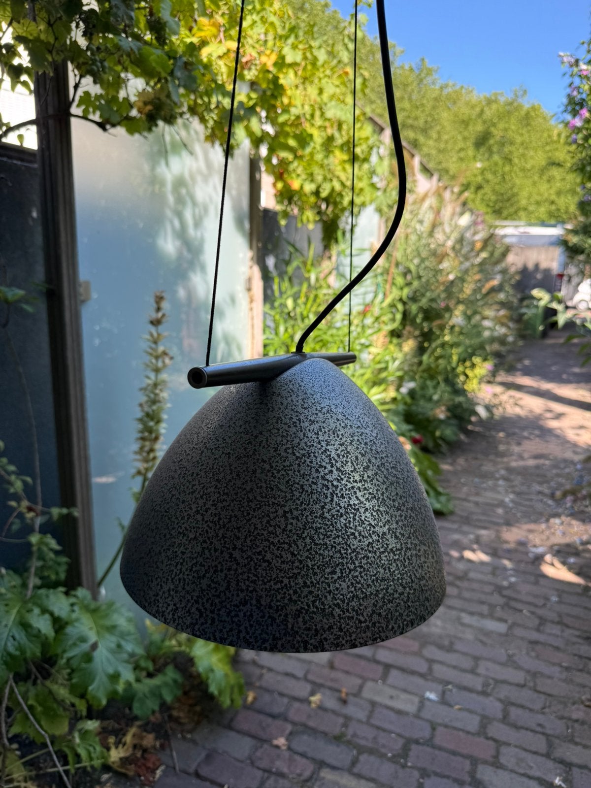 Lumina Omega 28 hanglamp. Hamerslag structuur, Ophalen, Zo goed als nieuw