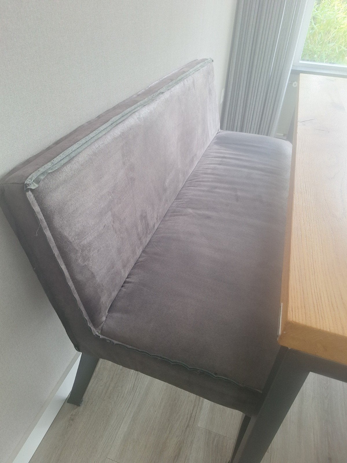 Grijze eetkamerbank met rugleuning, Ophalen, Driepersoons, 75 tot 100 cm, Zo goed als nieuw