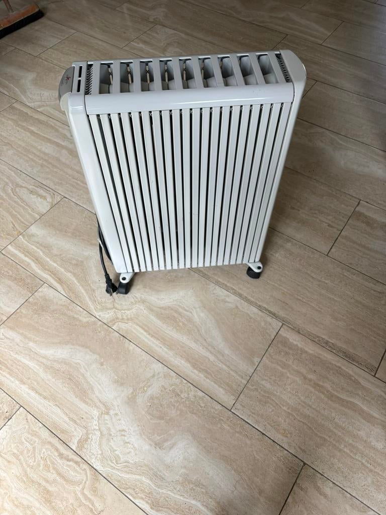 Electrice olie radiator, Ophalen, 30 tot 80 cm, Kachel, Minder dan 60 cm