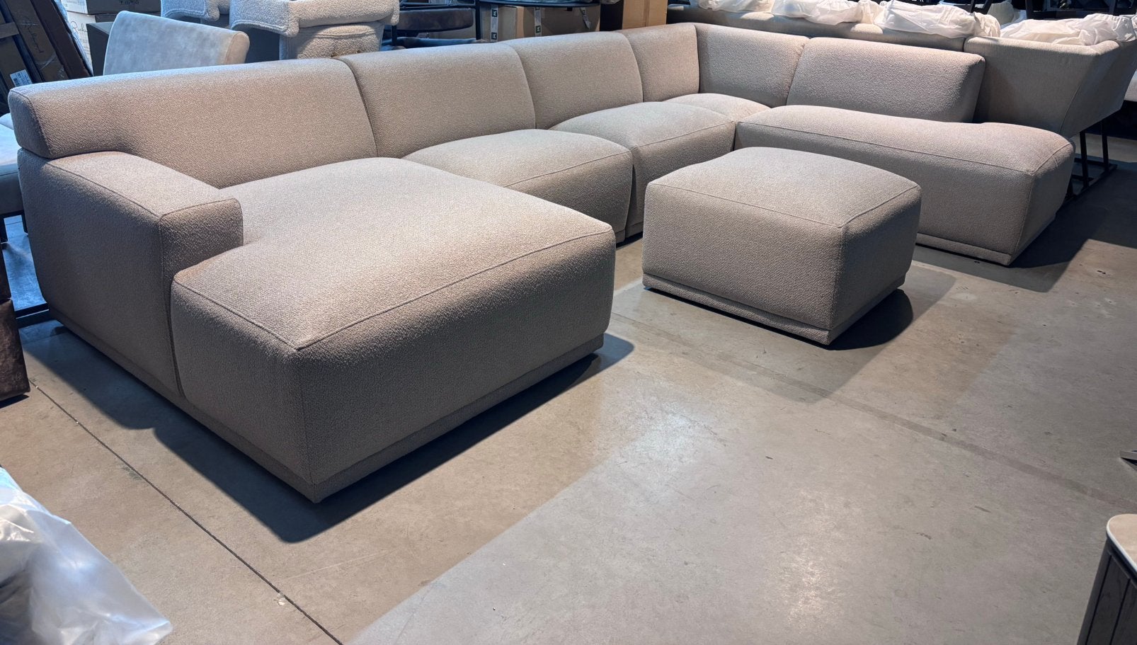 Ruime U-bank Showroom opruiming, Huis en Inrichting, Ophalen of Verzenden, Zo goed als nieuw, Stof