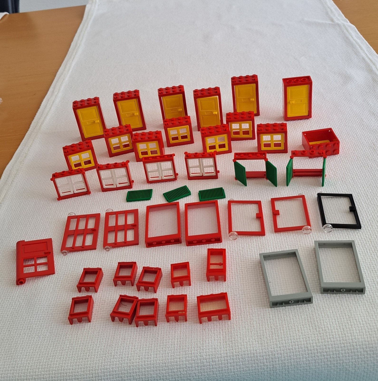 Lego deuren en verschillende ramen 40tig delig, Ophalen, Gebruikt
