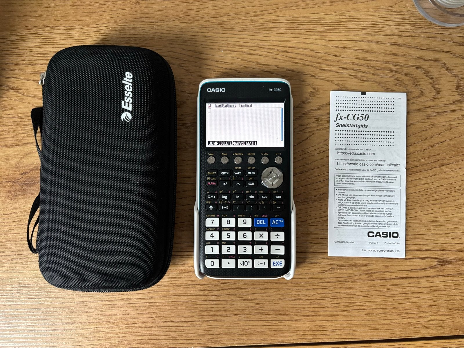 Casio fx CG50, Diversen, Rekenmachines, Ophalen of Verzenden, Grafische rekenmachine, Zo goed als nieuw