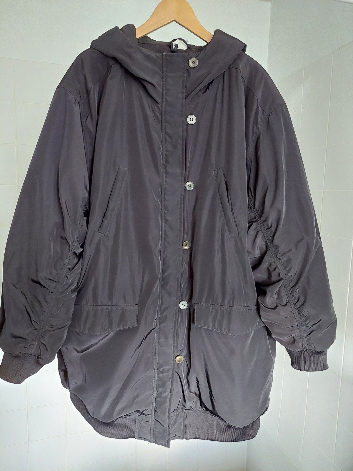 Warme zwarte winterjas  XL, Divided, Zwart, Maat 46/48 (XL) of groter, Nieuw