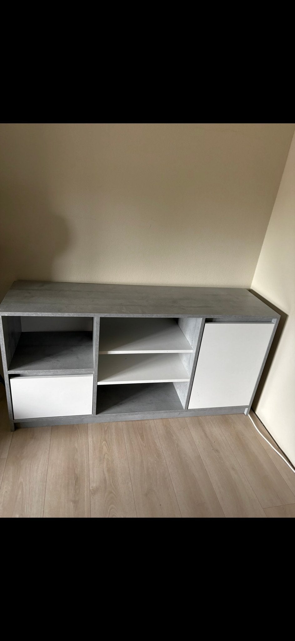 TV-meubel / Dressoir met opbergruimte - Grijs/Wit, Ophalen, 100 tot 150 cm, Zo goed als nieuw, Minder dan 100 cm