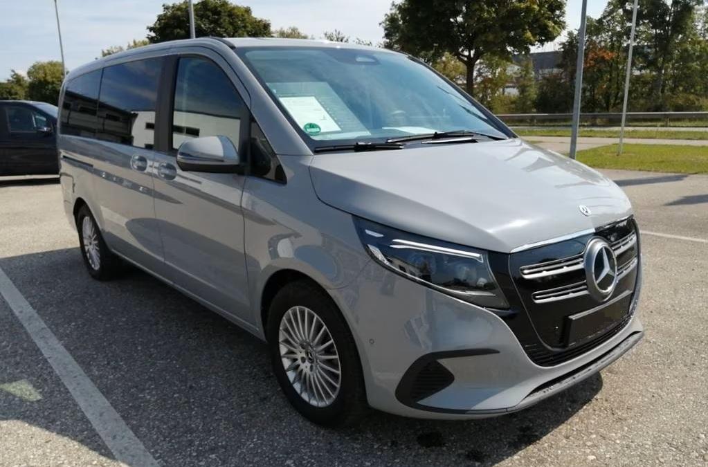 Mercedes-Benz EQV 300 L2 90 kWh Nieuw Model 7-zitter Distron, Auto's, 12 maanden, Stof, Gebruikt, 7 stoelen
