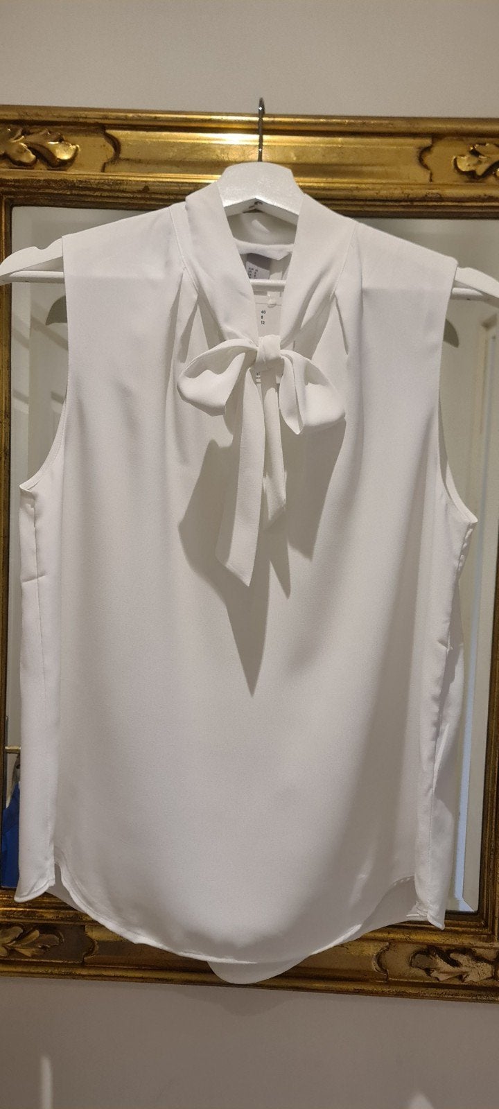 nieuwe witte blouse 40 M H&M strik mouwloze blousje top, Maat 38/40 (M), H&M, Wit, Nieuw