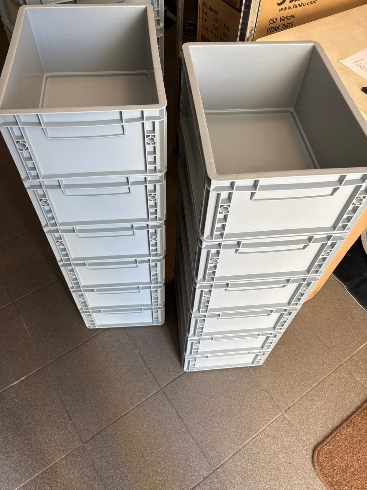 18 kunststof pakken gloednieuw 400x300x170mm, Ophalen, Minder dan 50 cm, Minder dan 40 cm, Nieuw