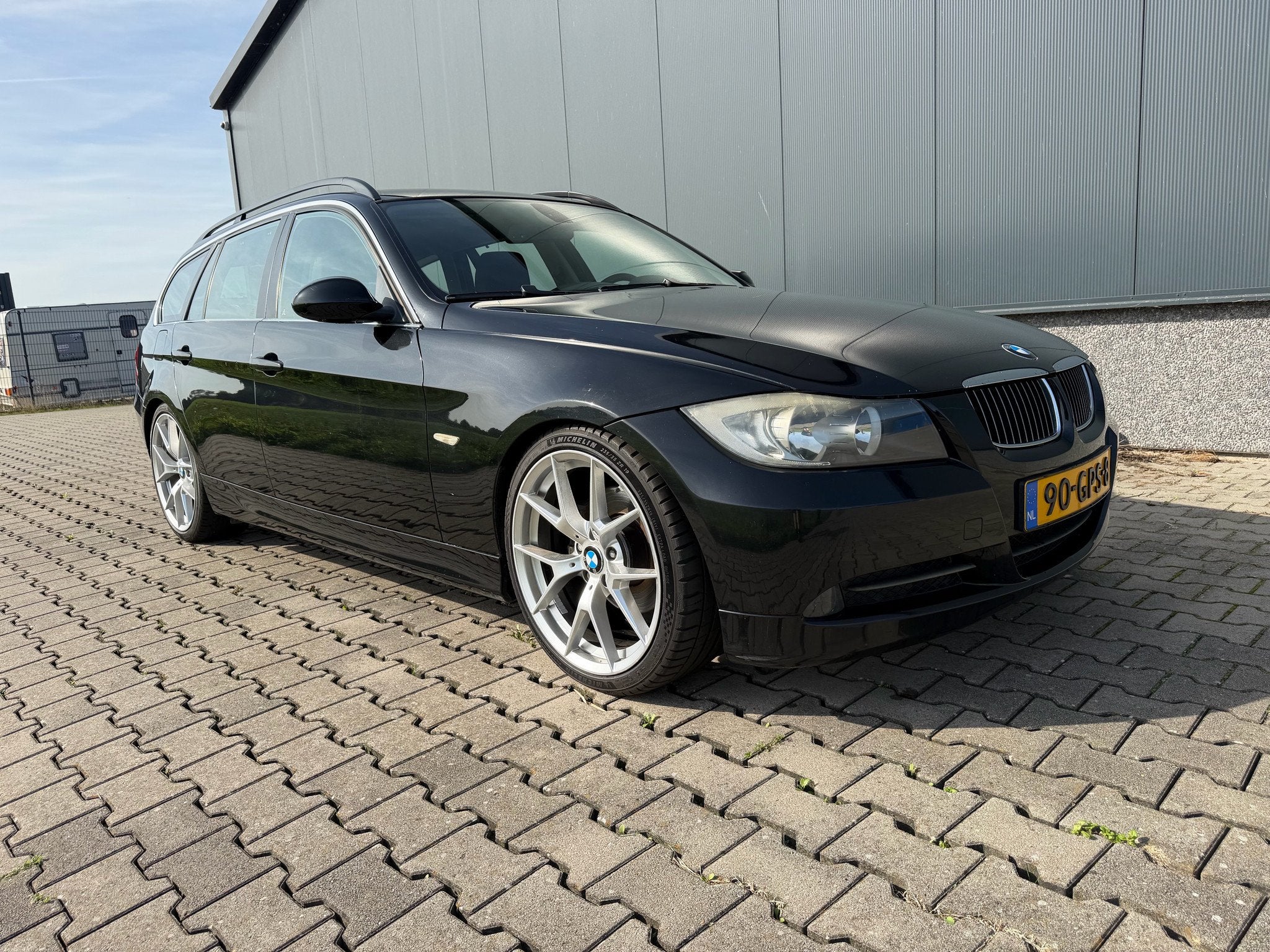 BMW 3 Serie 325i Executive - zeer veel onderhoud -, Automaat, 745 kg, Gebruikt, Parkeersensor