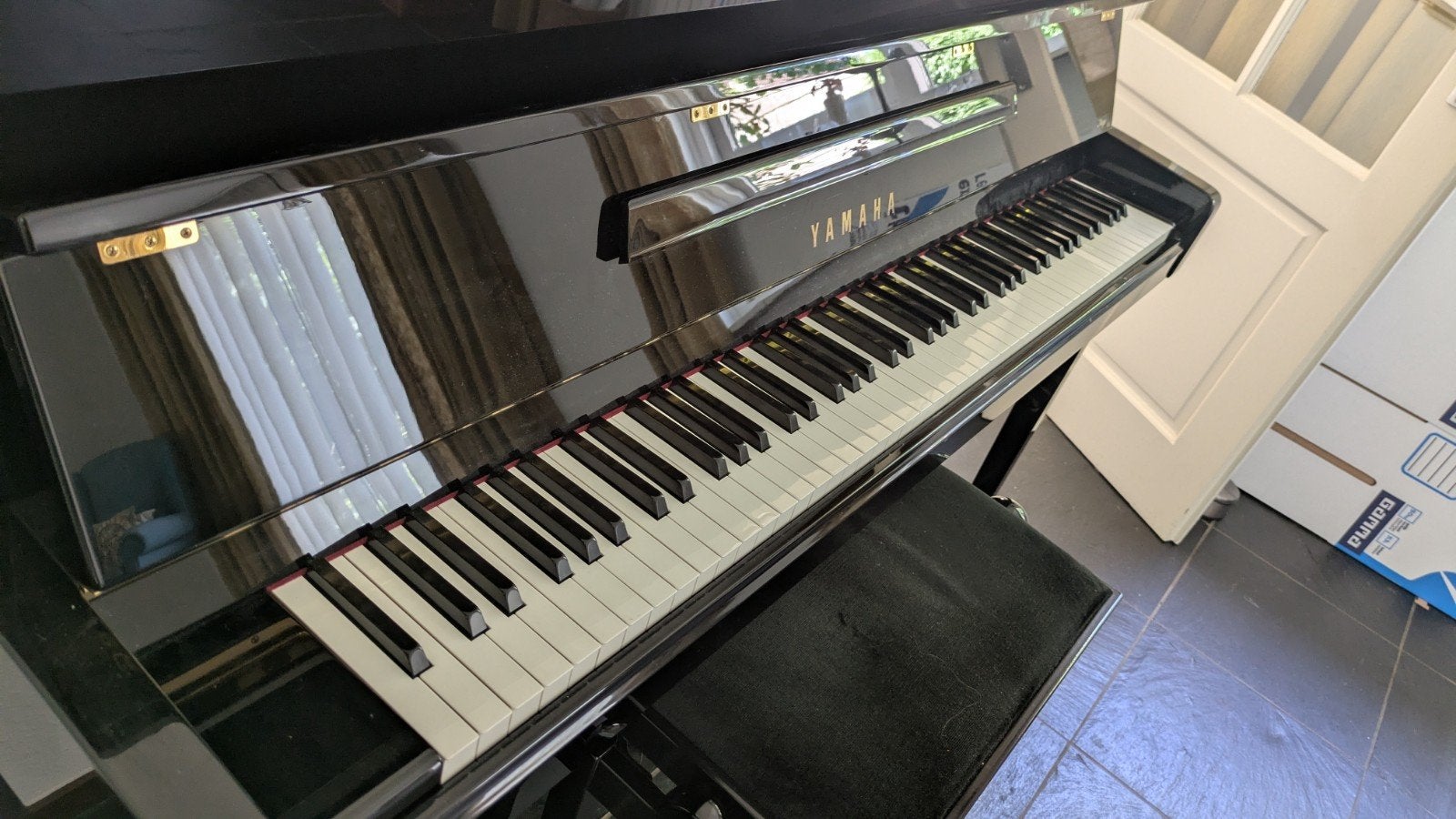Yamaha C113 TPE, Muziek en Instrumenten, Zwart, Ophalen of Verzenden, Zo goed als nieuw, Piano