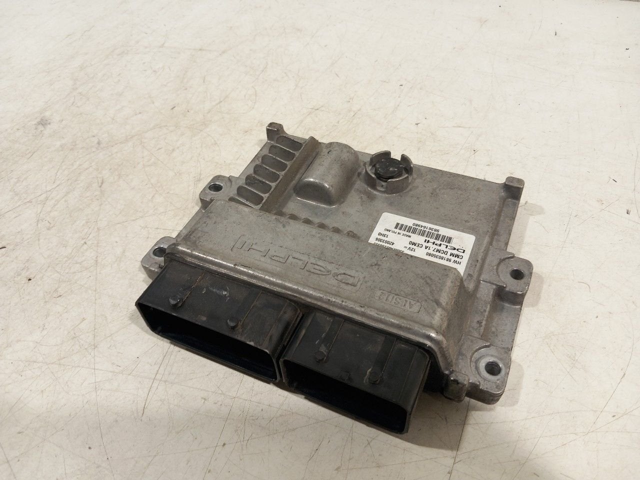 Computer motormanagement Opel Vivaro, Onderdelen@venauto.nl, Van der Ven Autorecycling B.V., Gebruikt, Ettenseweg 76, 4706 PB Roosendaal, The Netherlands