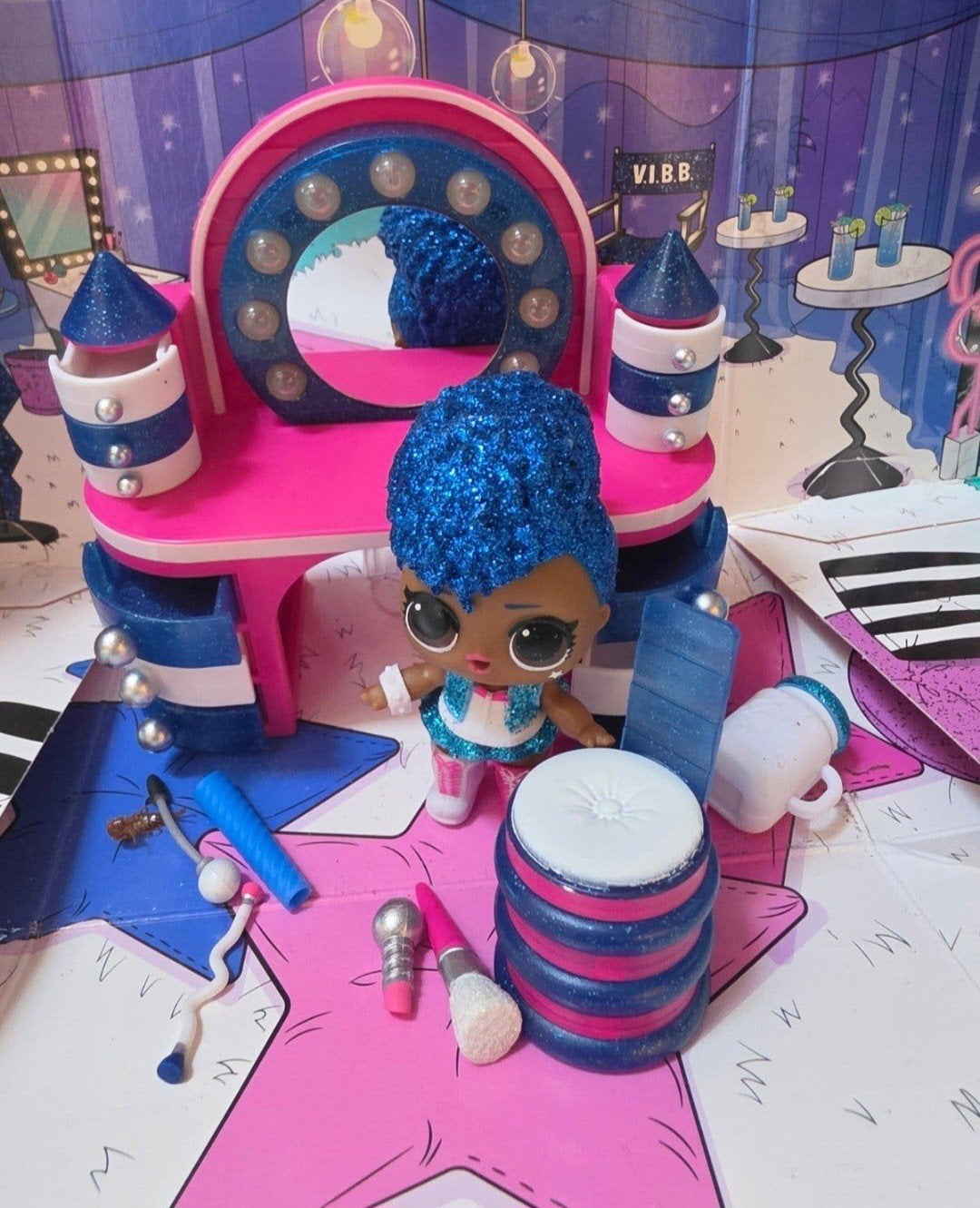 L.O.L. Surprise! Furniture Meubels met pop, Kinderen en Baby's, Ophalen of Verzenden, Zo goed als nieuw