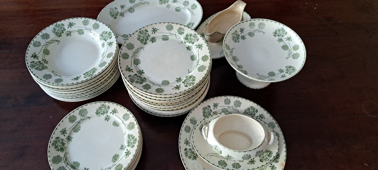 Antiek servies Sarreguemines Geranium, 40+ stuks, Ophalen
