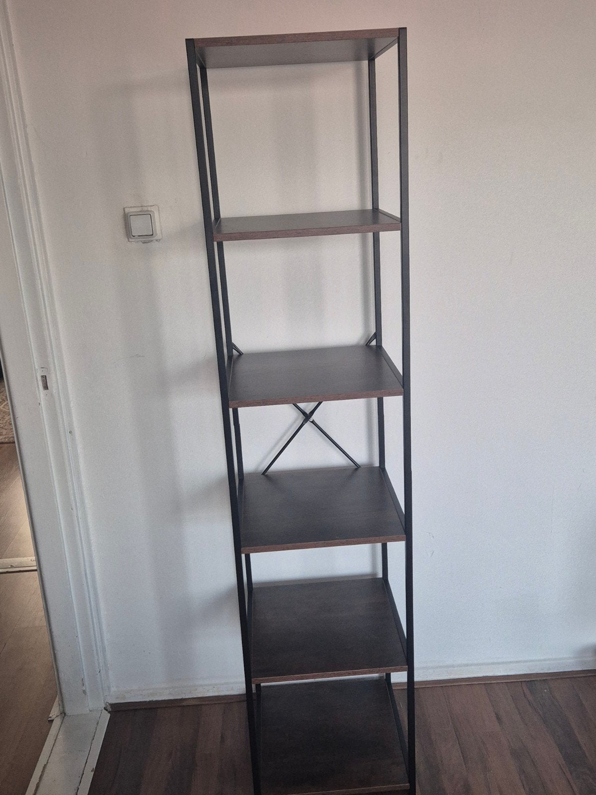 Boekenkast donker eiken, Ophalen