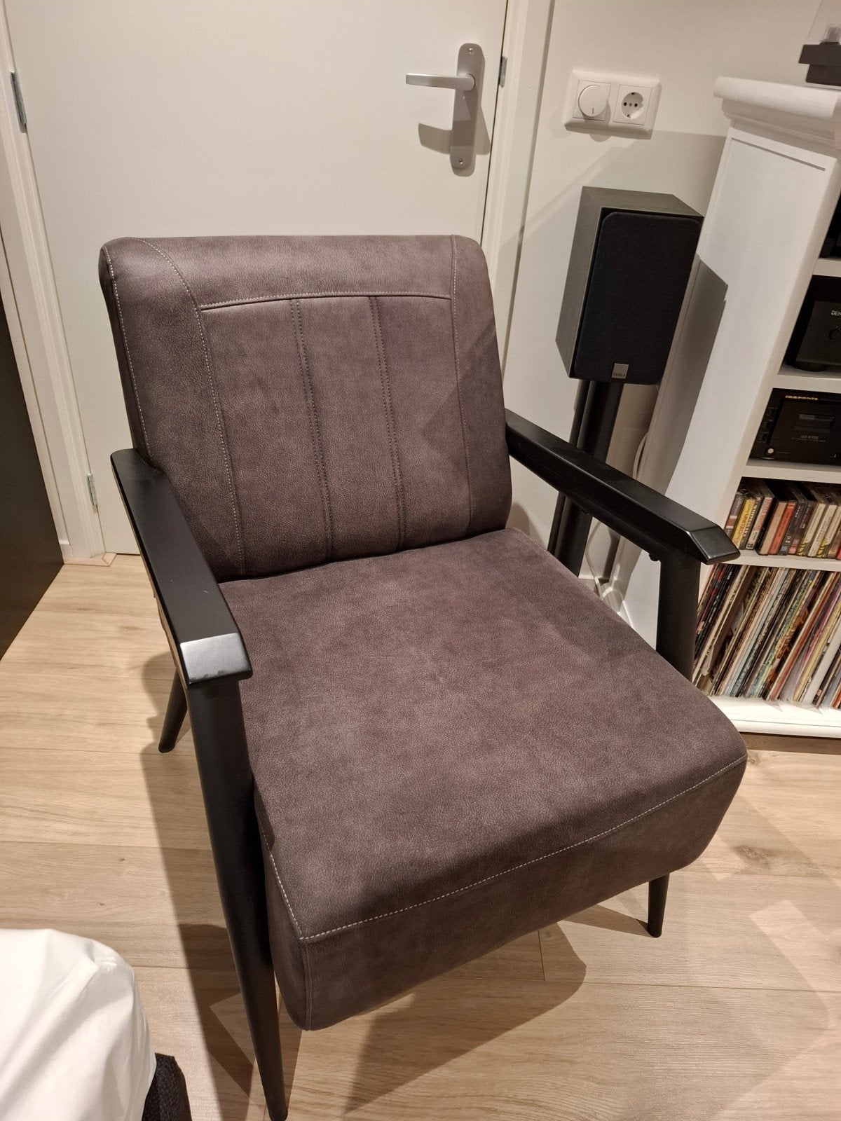 Zeer nette fauteuil aangeboden, Huis en Inrichting, Fauteuils, Ophalen, Zo goed als nieuw, 75 tot 100 cm, 50 tot 75 cm