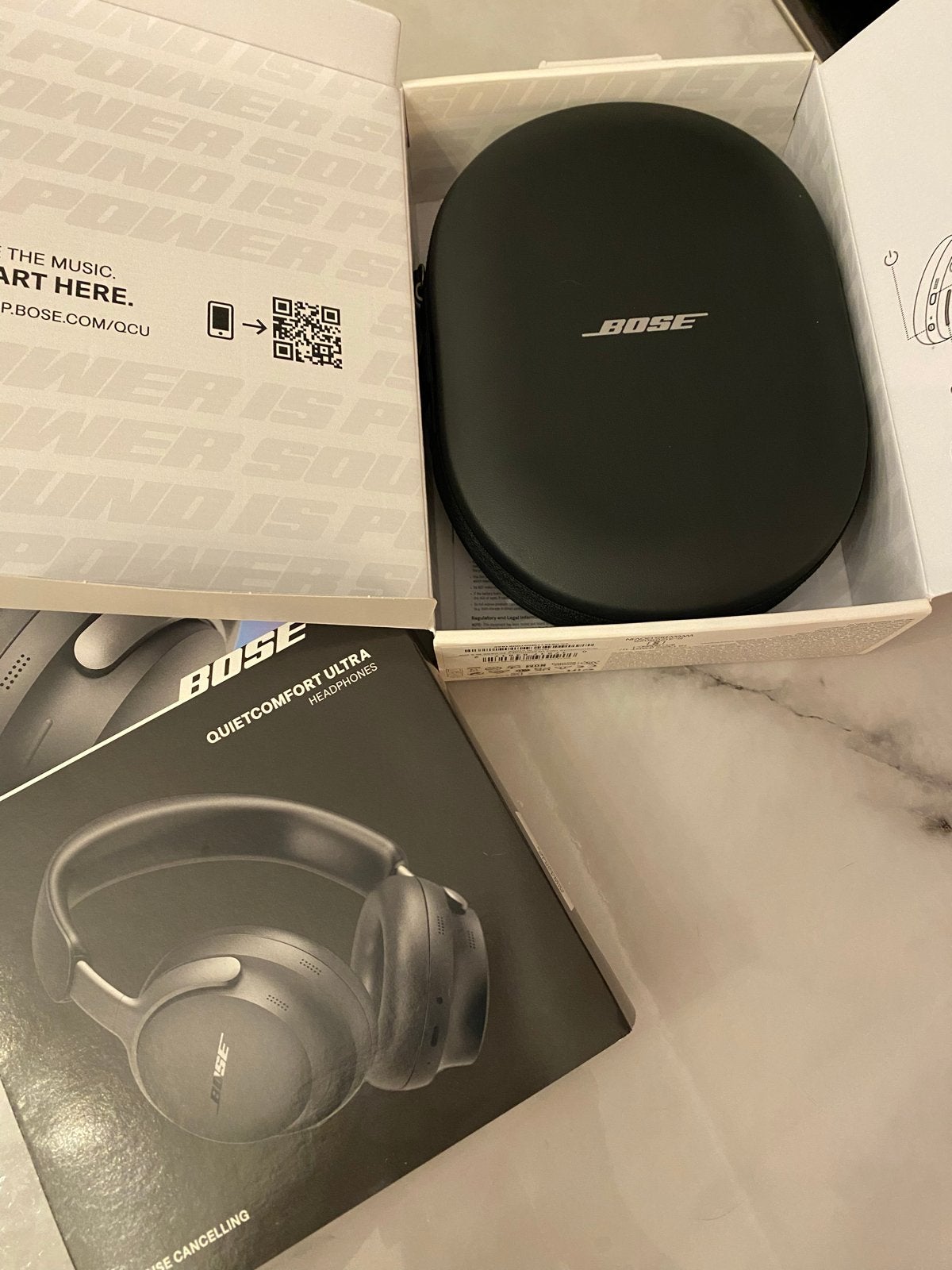 Bose QuietComfort Ultra verpakking en reisetui (nieuw)