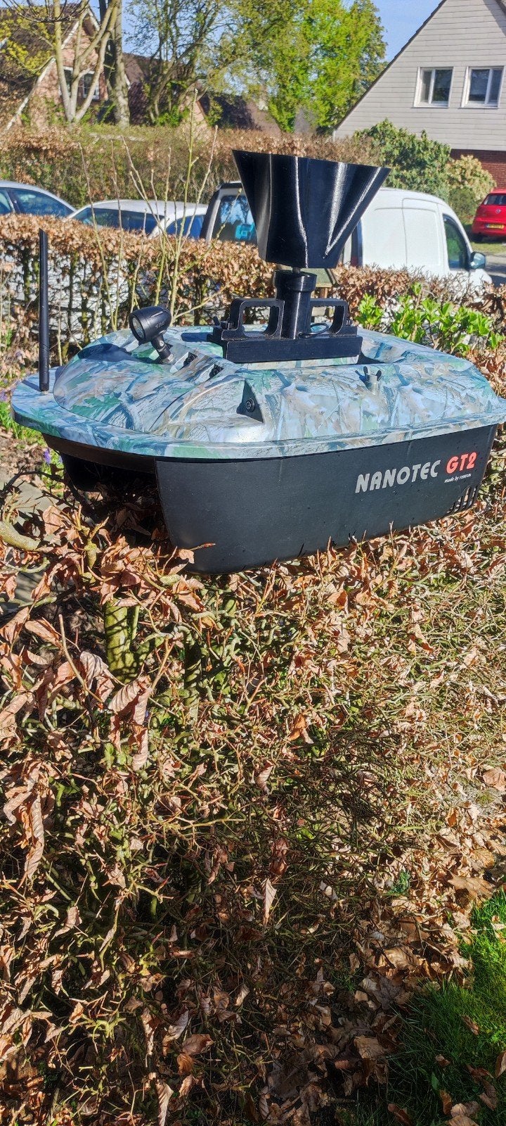 Nanotec GT2 Pro Voerboot met Autopilot GPS en Dieptemeter, Ophalen, Zo goed als nieuw