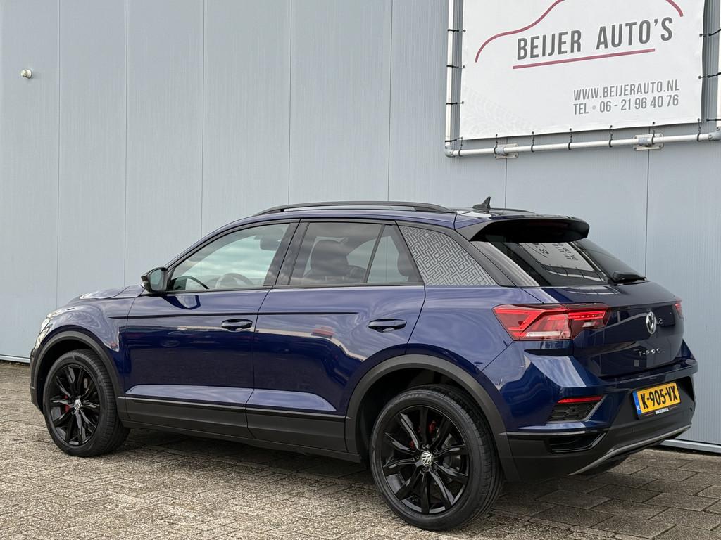 Volkswagen T-Roc 1.5 TSI Sport Business R Navigatie/Camera., Voorwielaandrijving, Stof, Euro 6, 4 cilinders