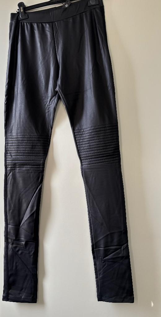 10days leatherlook biker legging NIEUW maat 38 zwart, Kleding | Dames, Leggings, Maillots en Panty's, Legging, Maat 36/38 (S)