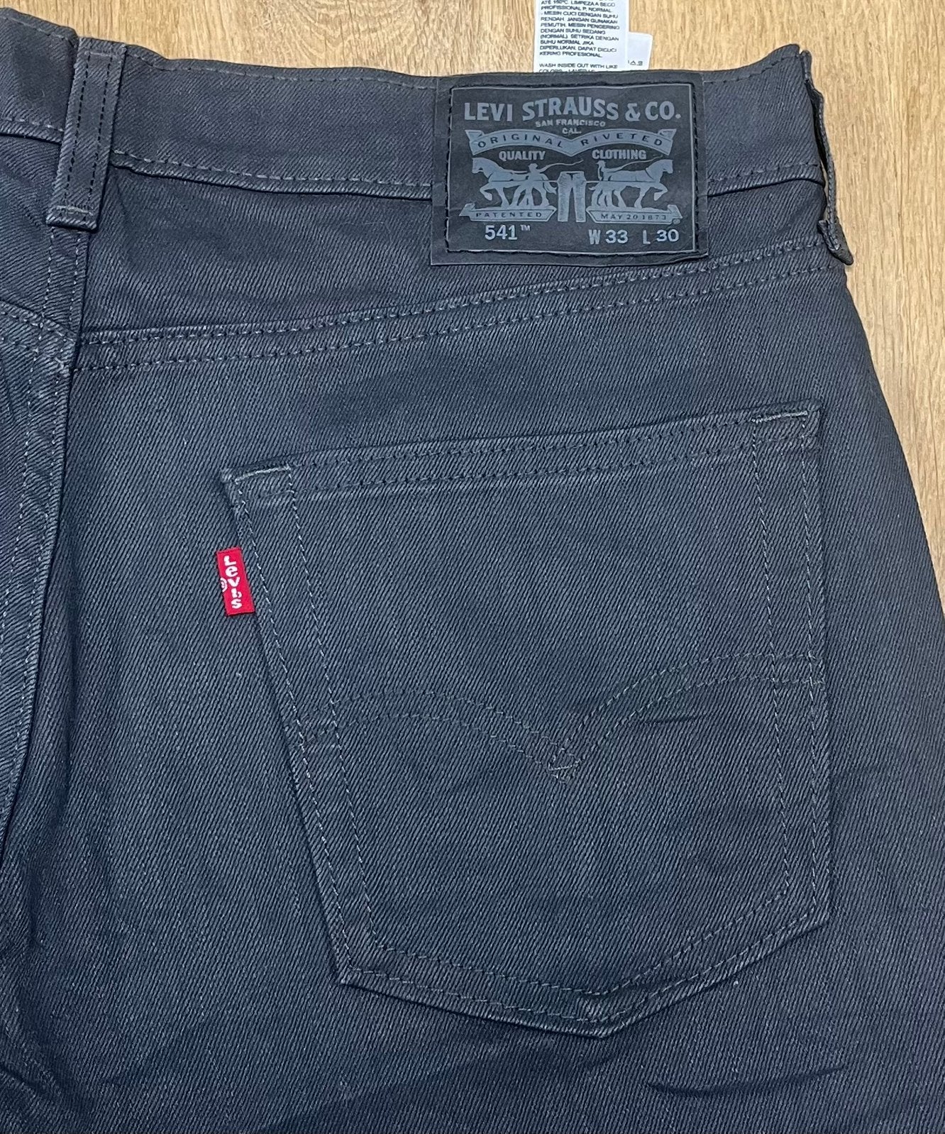 Levi’s 541 athletic taper spijkerbroek zwart - Maat W33 L30, Ophalen of Verzenden, Zo goed als nieuw, Zwart, W33 - W34 (confectie 48/50)