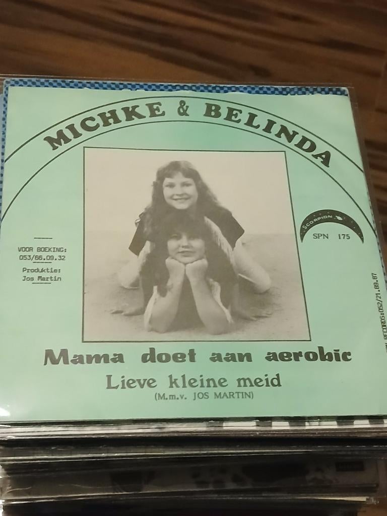 MICHKE & BELINDA mama doet aan aerobic / lieve kleine meid, Ophalen of Verzenden, Zo goed als nieuw, Overige formaten, Nederlandstalig