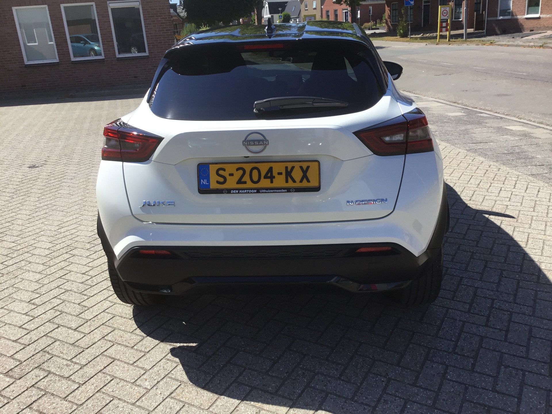 Foto 5 van Nissan Juke 1.0 DIG-T N-Design (bj 2023)