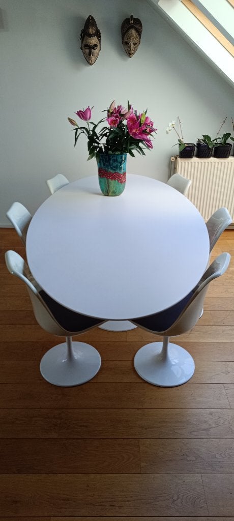 Tulip / Saarinen eettafel 210 cm + 6 Tulip stoelen – wit, Ophalen, Overige materialen, Gebruikt, 100 tot 150 cm