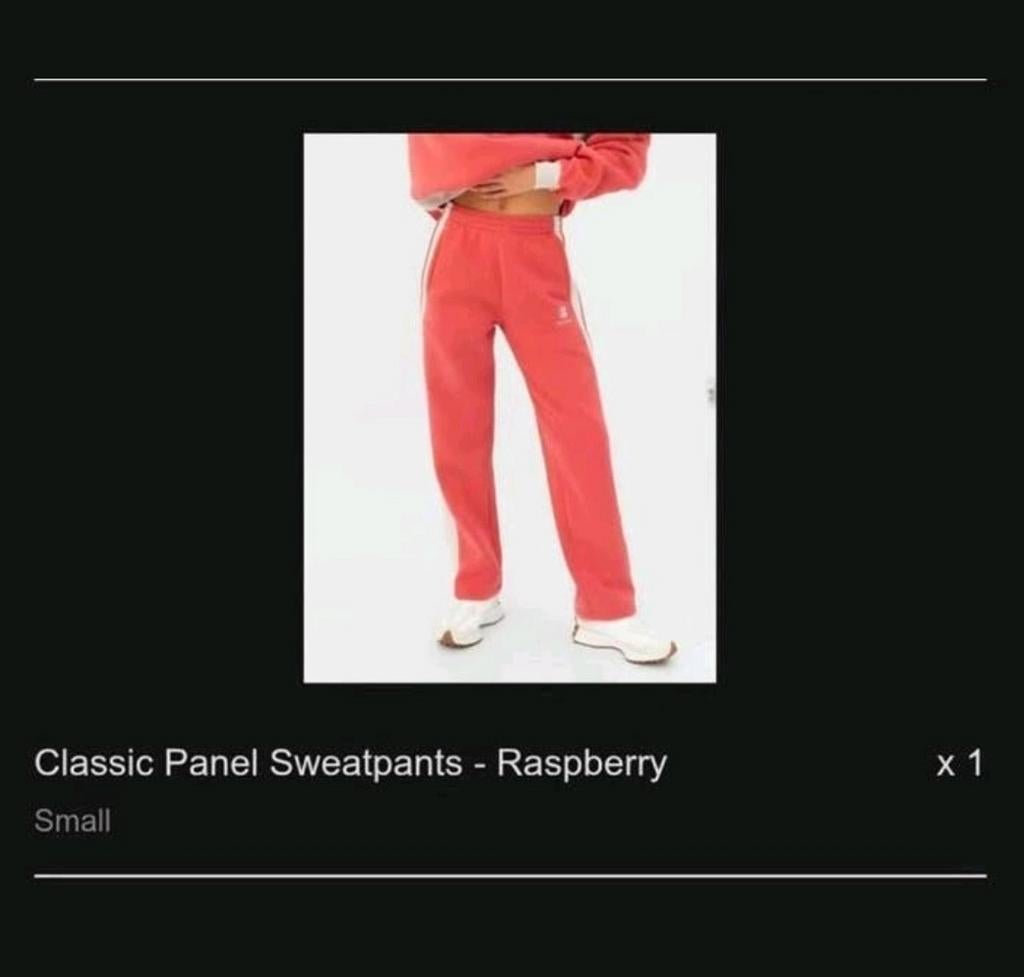 Blakely raspberry joggingbroek S, Kleding | Dames, Sportkleding, Zo goed als nieuw, Overige typen, Maat 36 (S), Zwart, Ophalen of Verzenden