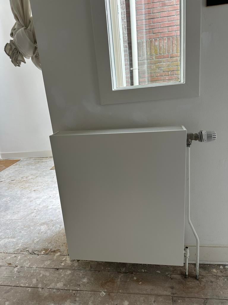 Sentimo radiatorombouw wit, Ophalen, 30 tot 80 cm, Radiator, Nieuw