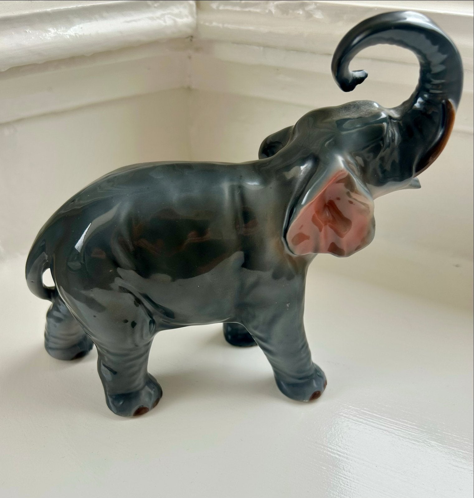 Vintage Keramieken Olifant Beeldje - Grijs/Roze, Verzamelen, Ophalen of Verzenden, Gebruikt, Dier
