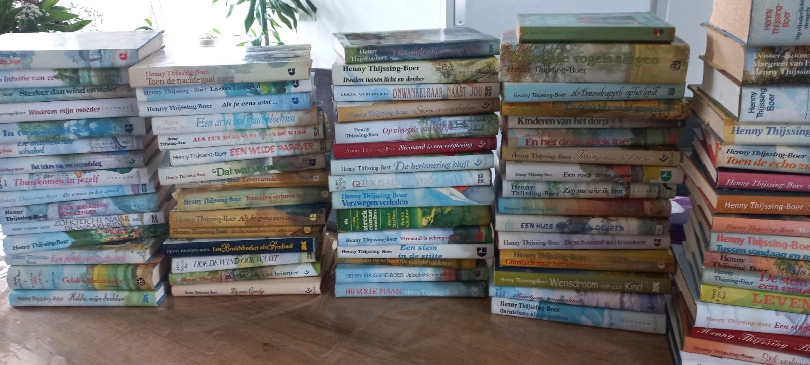 Henny Thijssing Boer boeken (77 stuks, een verkoop), Ophalen, Gelezen, Overige