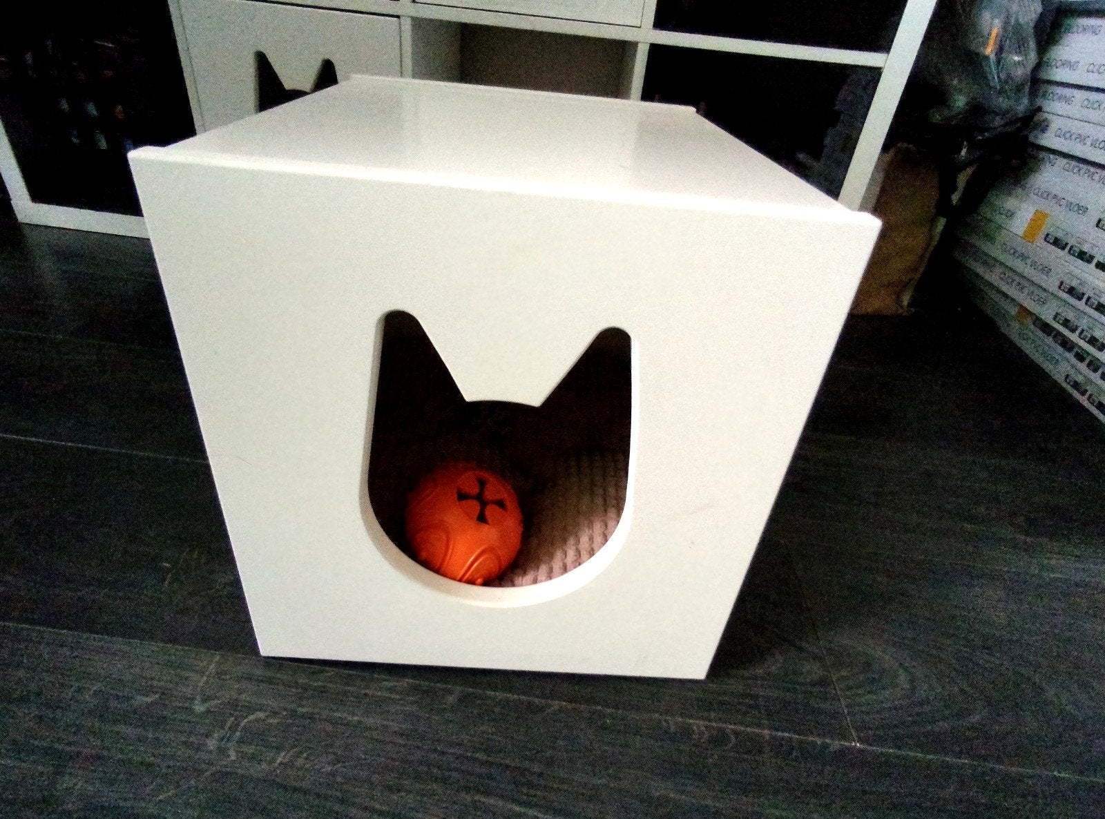 kattenhuis / mand, Ophalen, Zo goed als nieuw