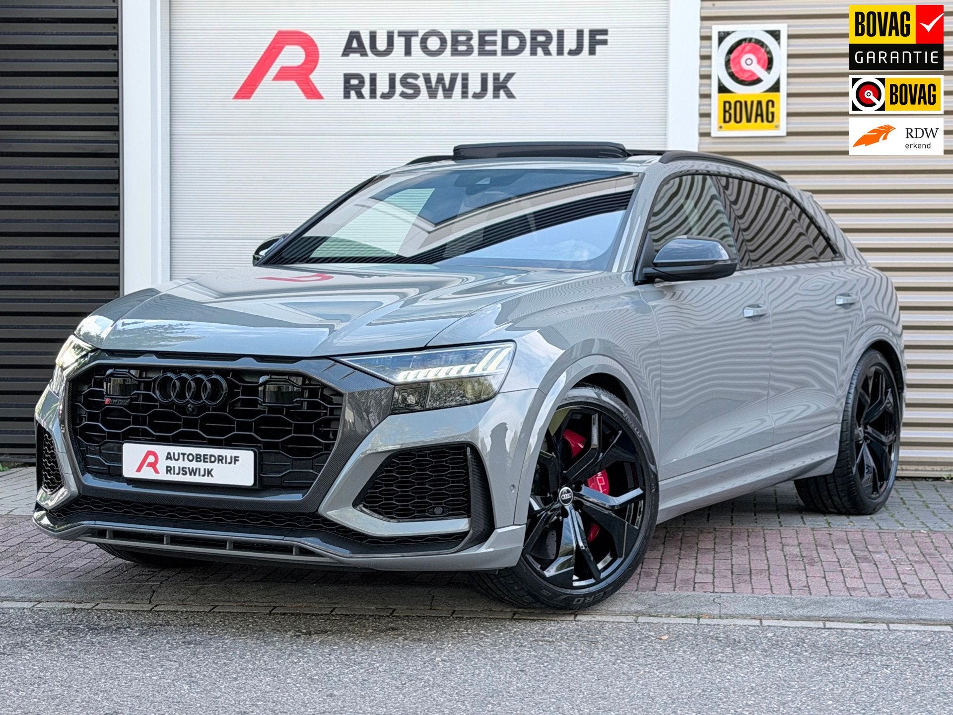 Audi RSQ8 4.0 TFSI quattro Carbon/Keramisch/HuD, Gebruikt, 600 pk, Bedrijf, Vierwielaandrijving