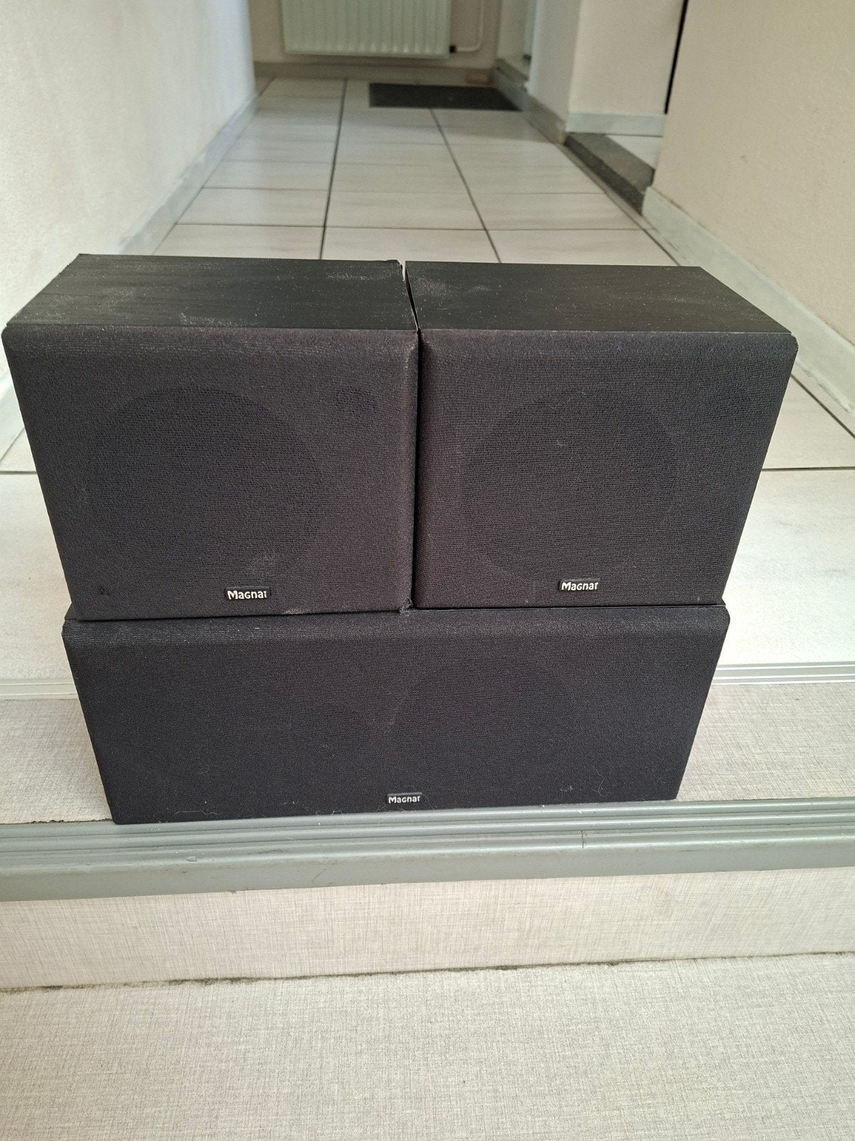 Magnat Vision Rear 3 Surround Luidsprekers (2 stuks), Computers en Software, Ophalen of Verzenden, Gebruikt, Audiokanaal 2, Magnat