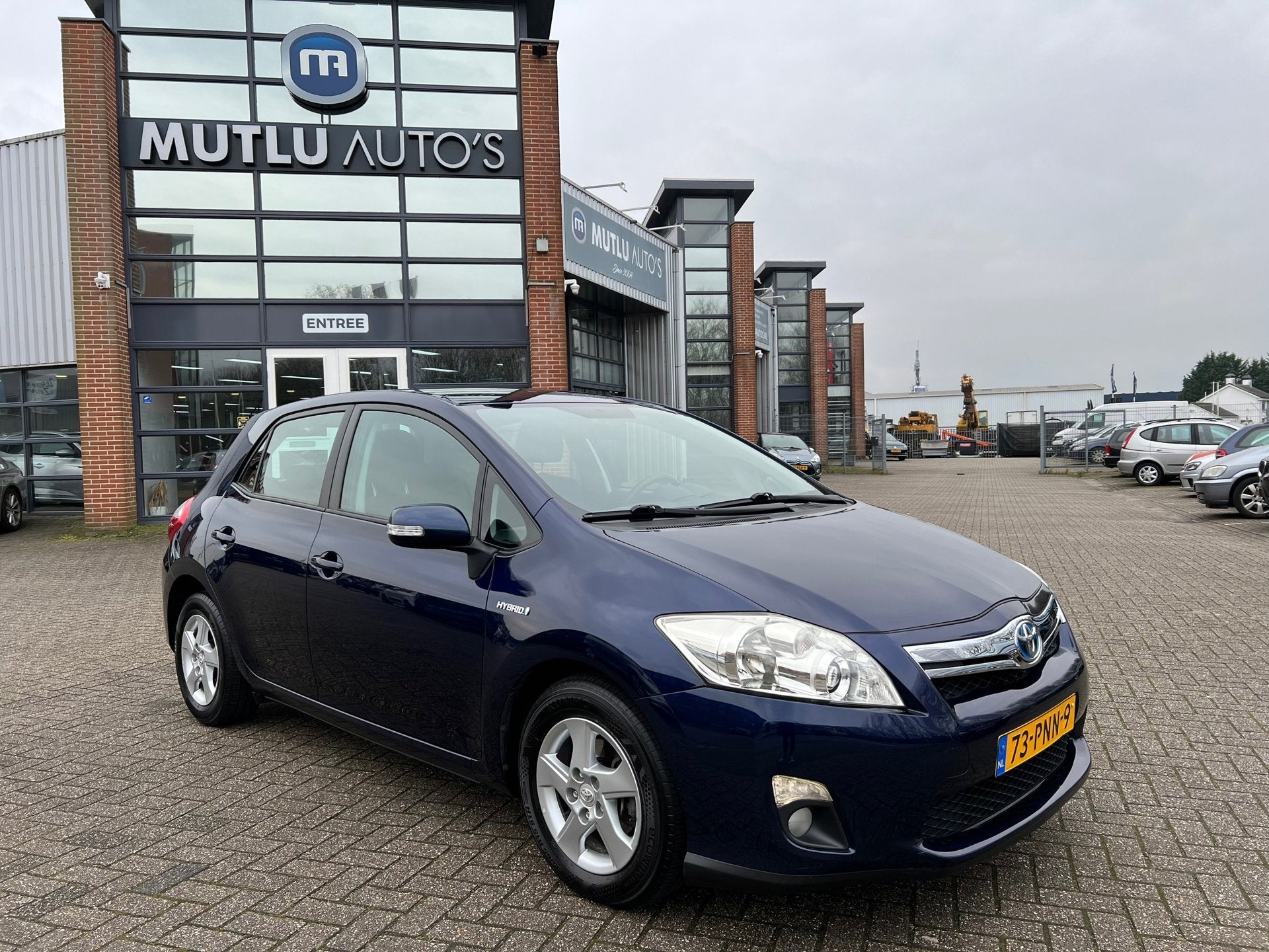 Toyota Auris 1.8 Full Hybrid Aspiration Automaat Airco NAP P, Auto's, Euro 5, Parkeersensor, Gebruikt, 4 cilinders