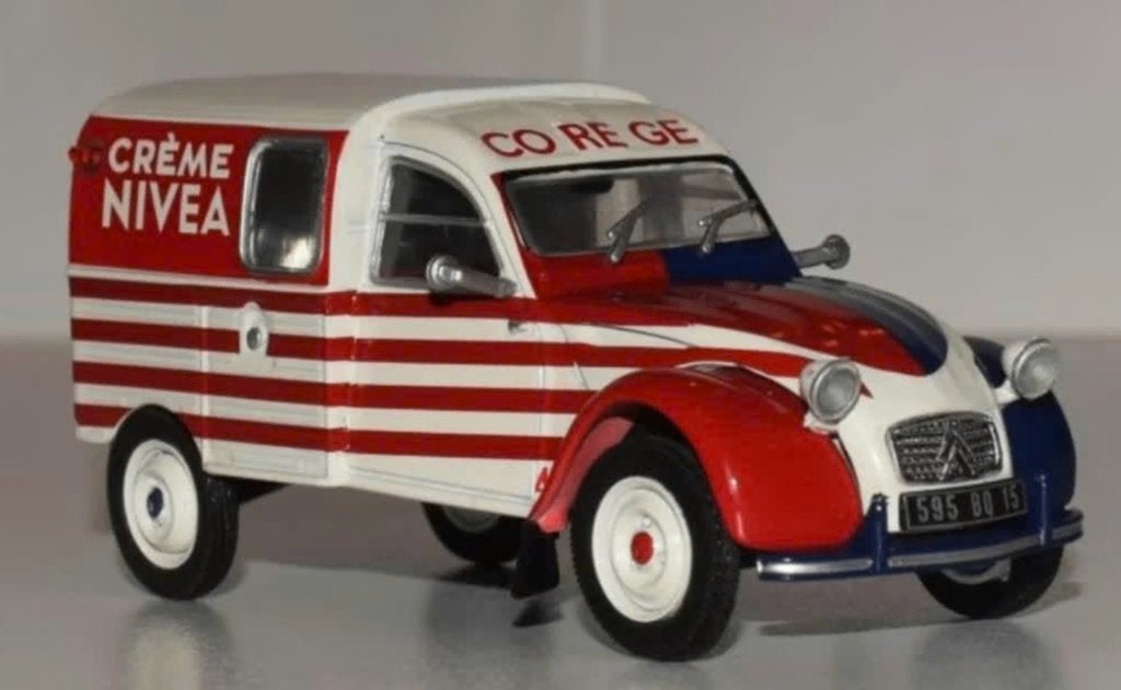 Citroen 2CV AZU 61 creme NIVEA 1/43 Utilitaires Citroen # 17, Verzenden, Nieuw, Auto, Overige merken