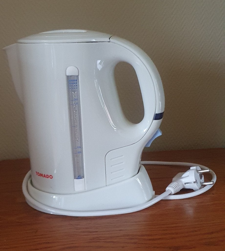 Waterkoker, Witgoed en Apparatuur, Waterkokers, 1 tot 2 liter, Ophalen of Verzenden, Gebruikt