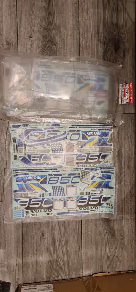 Tamiya Volvo 850 BTCC Bodyset nip 84137, met extra decals, Ophalen of Verzenden, Meerdere kaarten