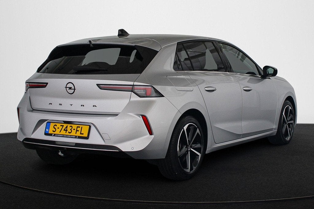 Opel Astra 1.2 Elegance Automaat Stuur-Stoelverwarming Camer, Stof, Gebruikt, 1199 cc, Origineel Nederlands