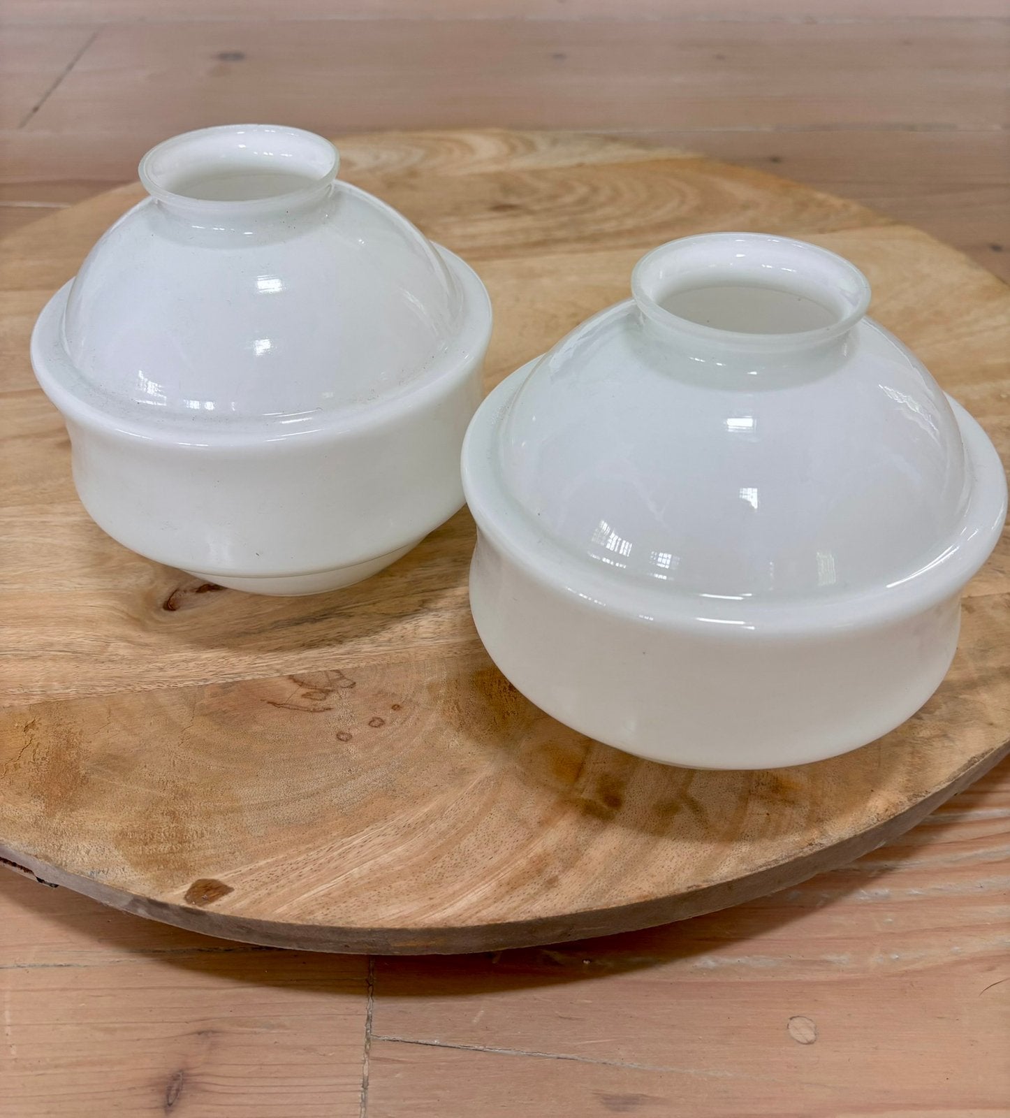 Set van 2 vintage opaline glazen lampenkappen, Antiek en Kunst, Antiek | Lampen, Ophalen of Verzenden