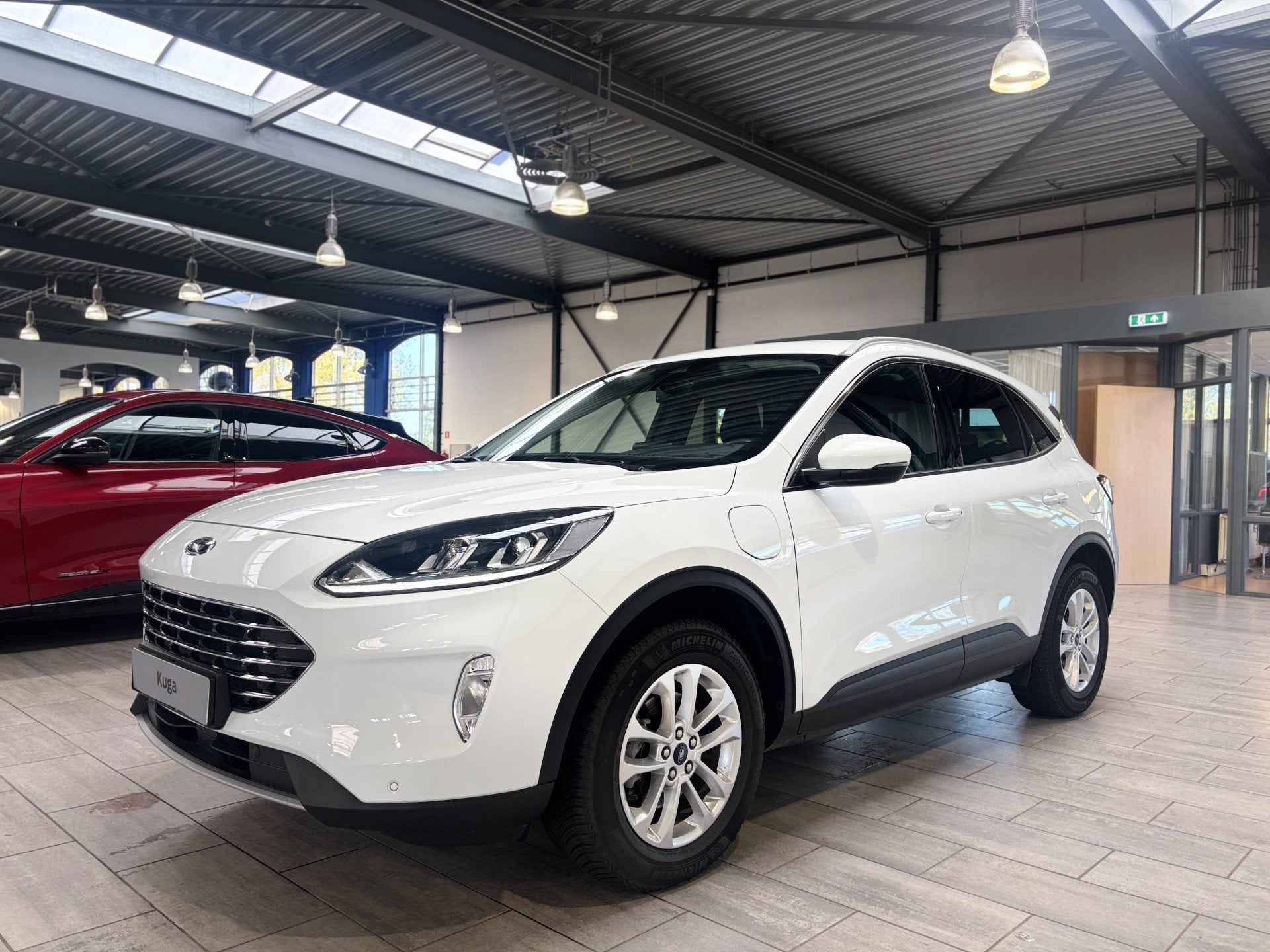 Ford Kuga 2.5 PHEV 225 pk Titanium | Trekhaak | Winter Pack