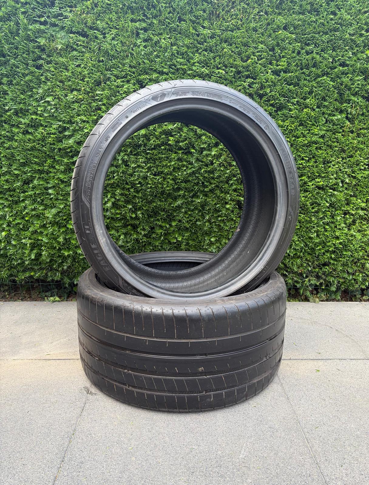 2x Goodyear Eagle F1 305/30 R21 zomerbanden Porsche, Gebruikt, 305 mm, Band(en), Personenwagen